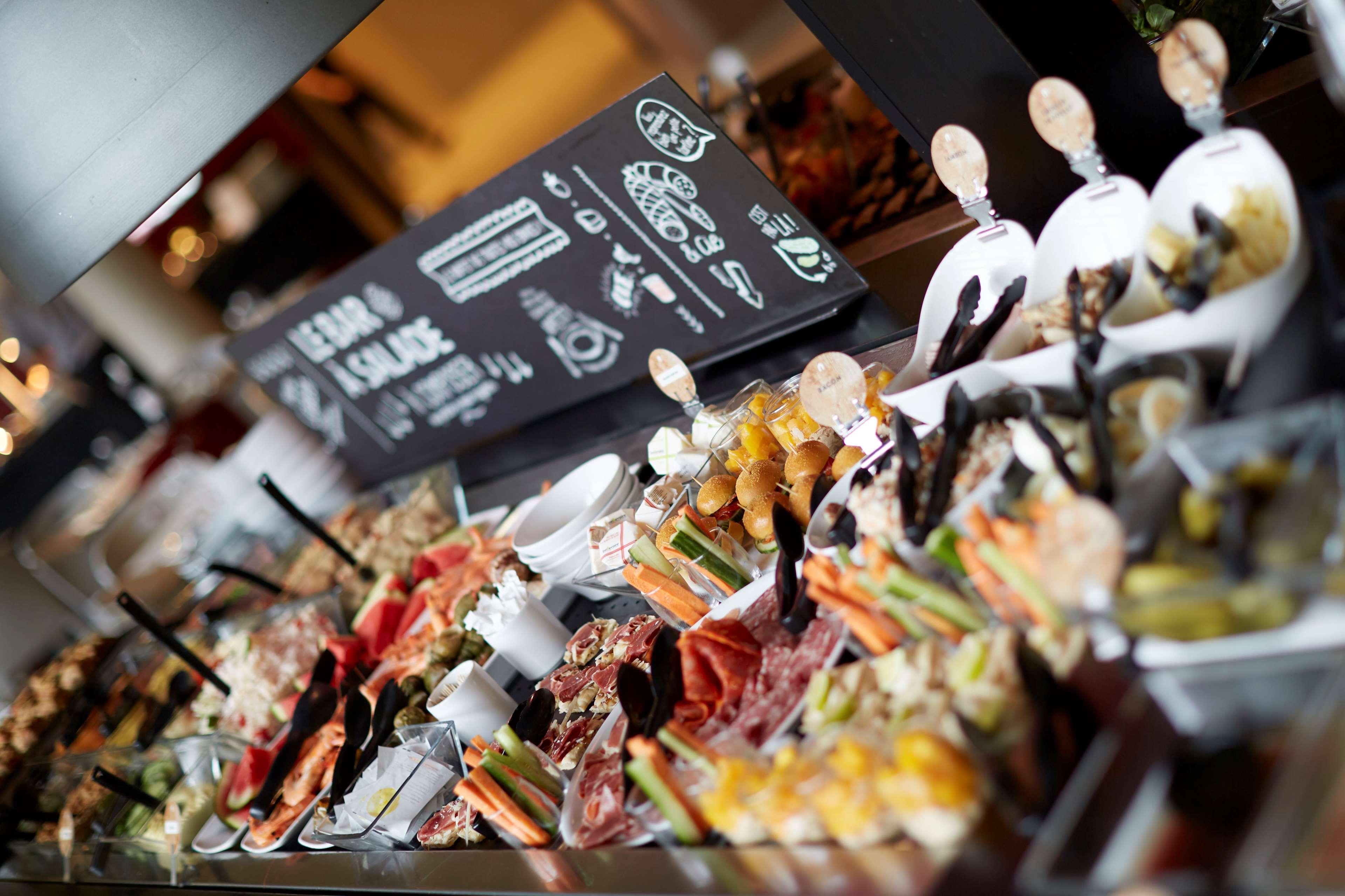 Campanile Centre - Saint Jacques Hotel 3*