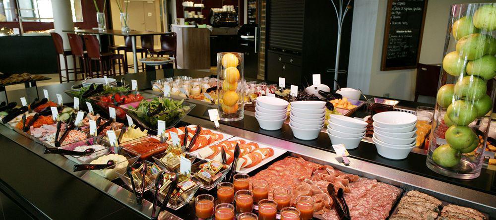 Campanile Centre - Saint Jacques Hotel 3*